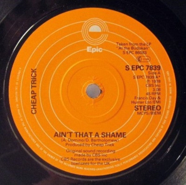 Cheap Trick : Ain't That A Shame  (7", Sol)