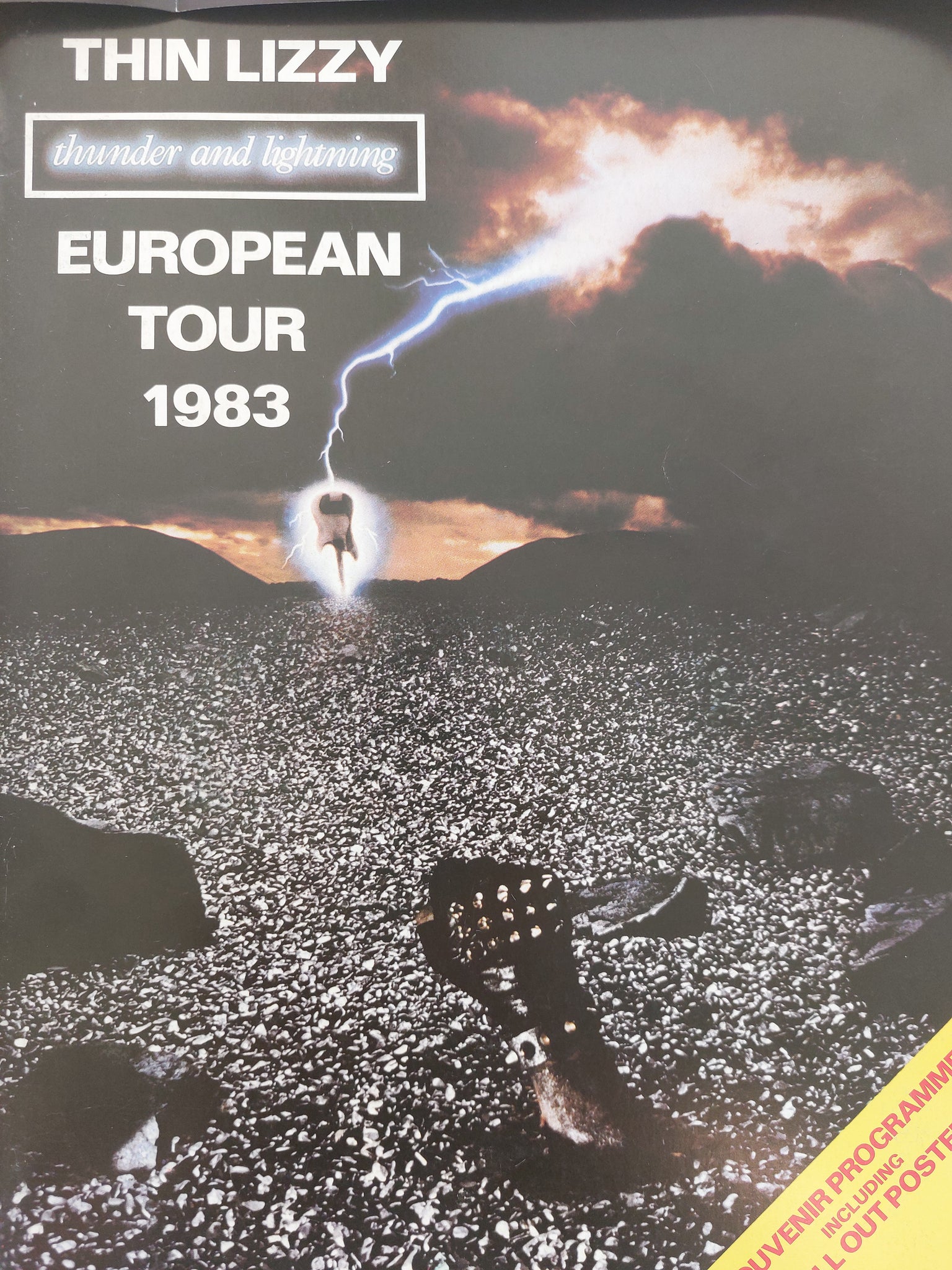 Thin Lizzy Thunder and lightning European tour 1983 programme with pull outposter