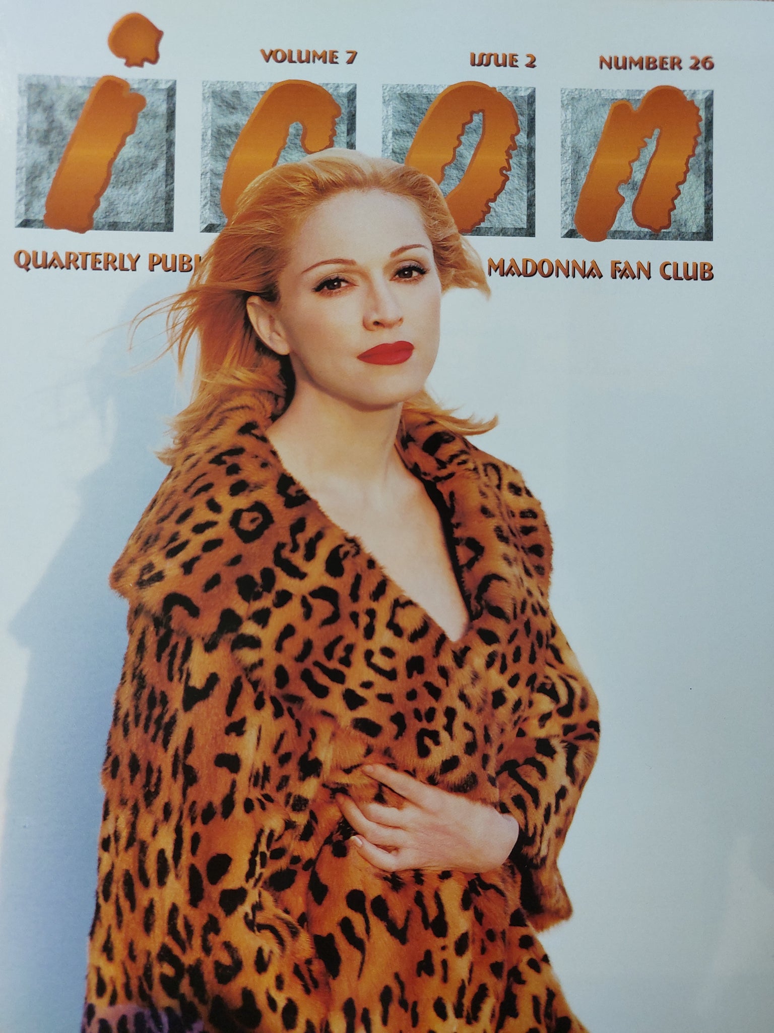 Madonna ICON ORIGINAL FAN CLUB MAGAZINE VOLUME 7 ISSUE 2 NUMBER 26 . Excellent condition