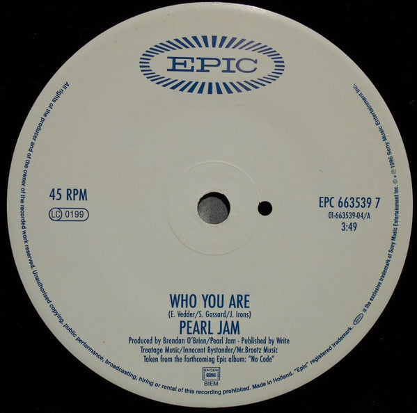 Pearl Jam : Who You Are (7", Single)